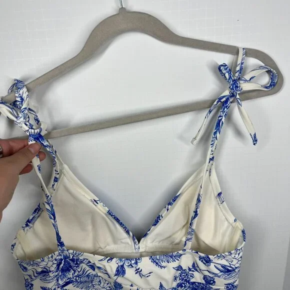 Kona Sol White with Blue Floral Toile Pattern Adjustable One Piece Swimsuit Sz L - Picture 8 of 9